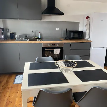 Centre 50m2 Appartement *